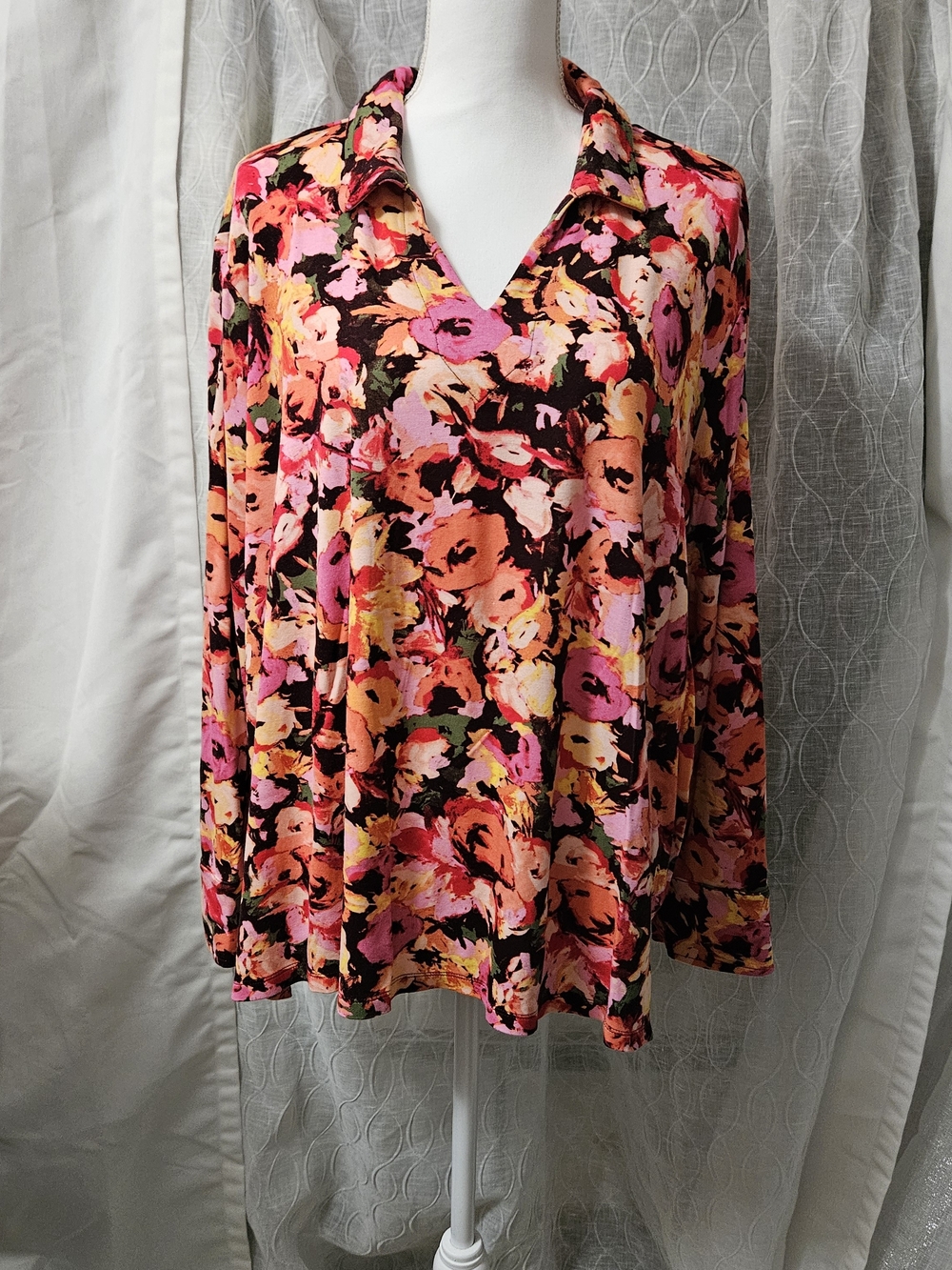Isaac Mizrahi Floral V-Neck Long-Sleeve Top in Pink and Coral 3x